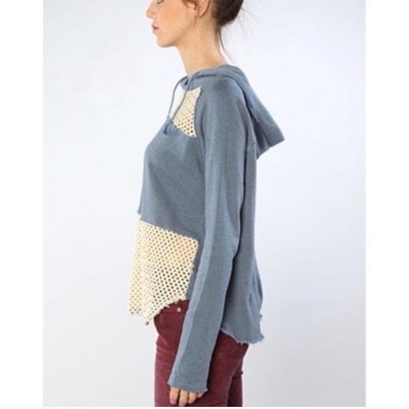 Free People Crochet Panel Blue Pullover Hoodie Sweatshirt Medium - Picture 3 of 13